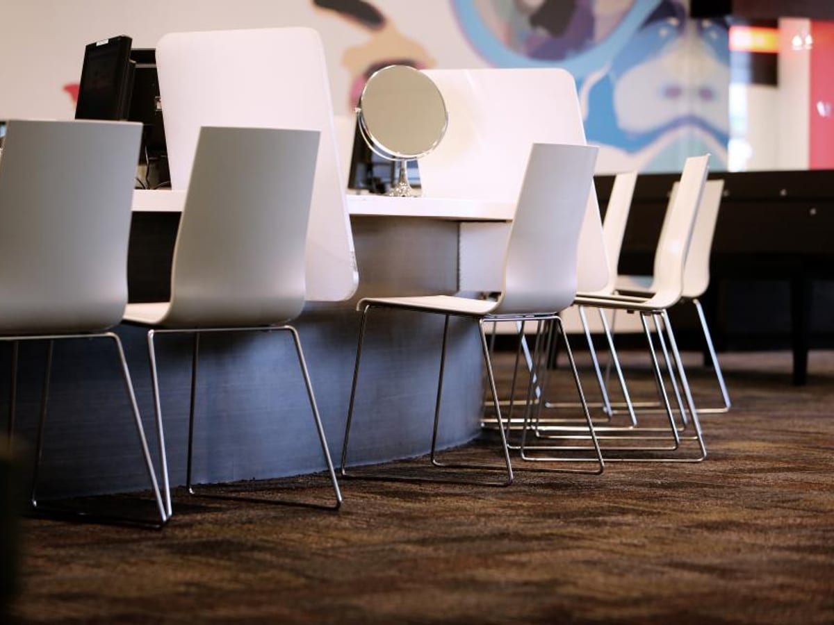 Het interieur van Salon Zonnedauw
